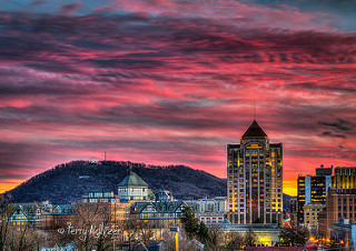 Quintessential Twilight - Roanoke By Terry Aldhizer
